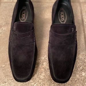 Men’s Tod’s suede loafers